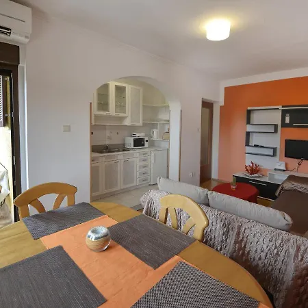 Kuki Appartement *