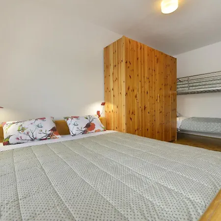 Kuki Apartment